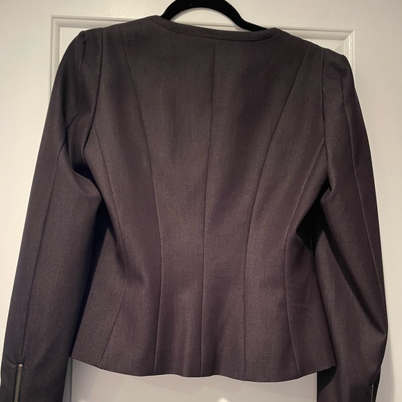 Tahari Women’s Jacket - Picture 4 of 4